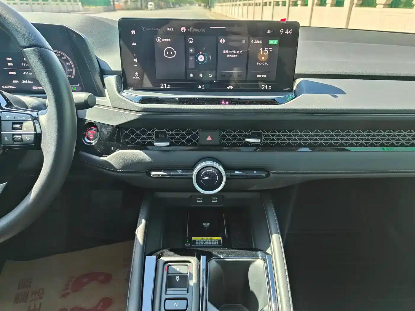 Accord PHEV 2023 2.0L e:PHEV Premium Edition — миниатюра 12
