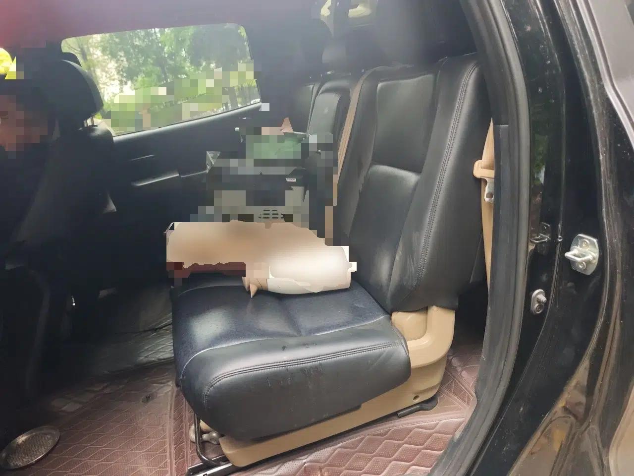 Toyota Tundra 2011 5.7 Standard Edition — миниатюра 18