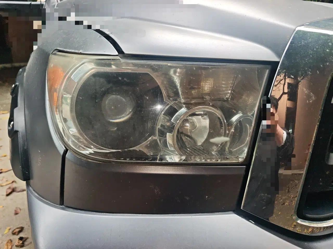 Toyota Tundra 2011 5.7 Standard Edition — миниатюра 7