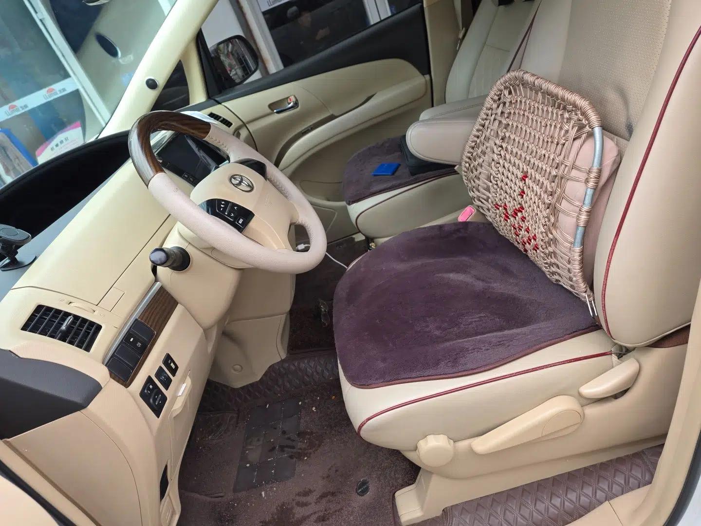 Toyota Previa  — миниатюра 16