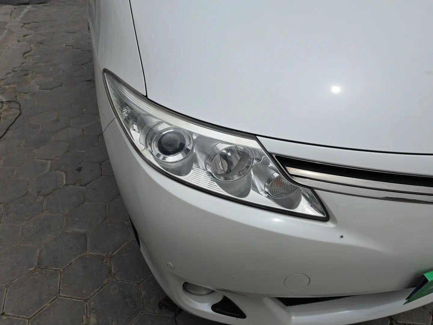 Toyota Previa  — миниатюра 7
