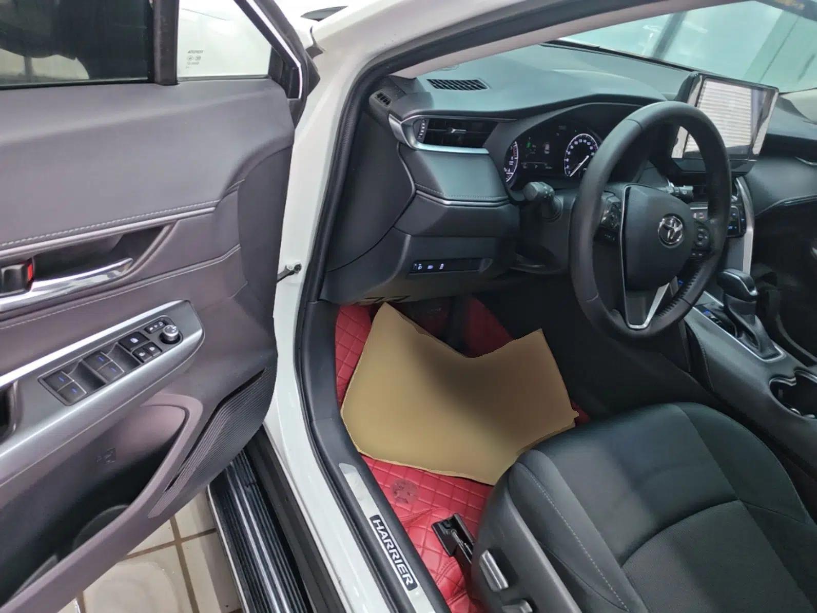 Toyota Harrier 2022 2.0L CVT Two-Wheel Drive Entry Version — миниатюра 19