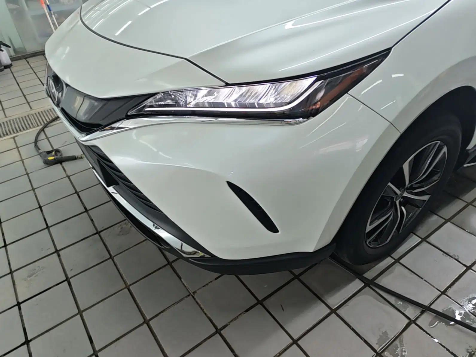 Toyota Harrier 2022 2.0L CVT Two-Wheel Drive Entry Version — миниатюра 9
