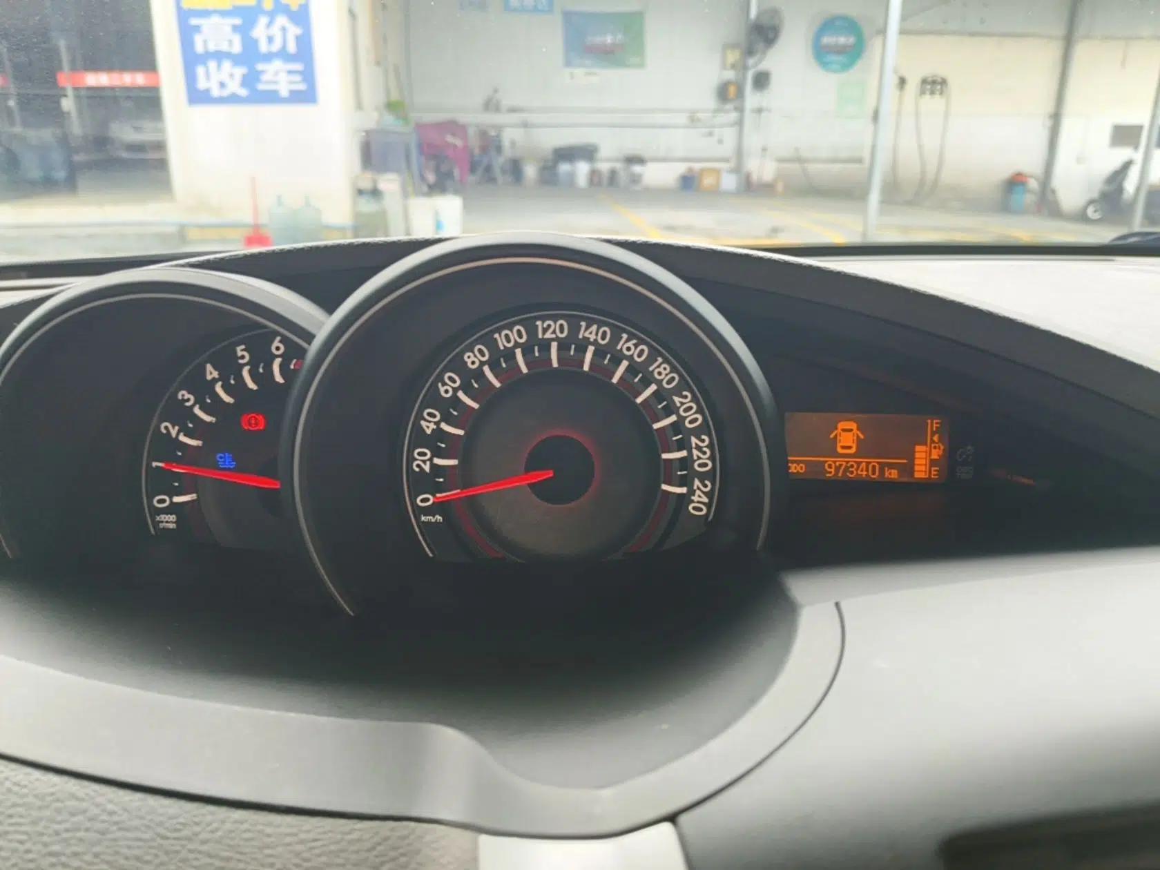 Toyota Verso 2014 Starlight 180E CVT Elite Edition — миниатюра 15