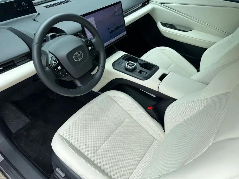 Toyota bZ5 2025 Model 550 PRO — миниатюра 32