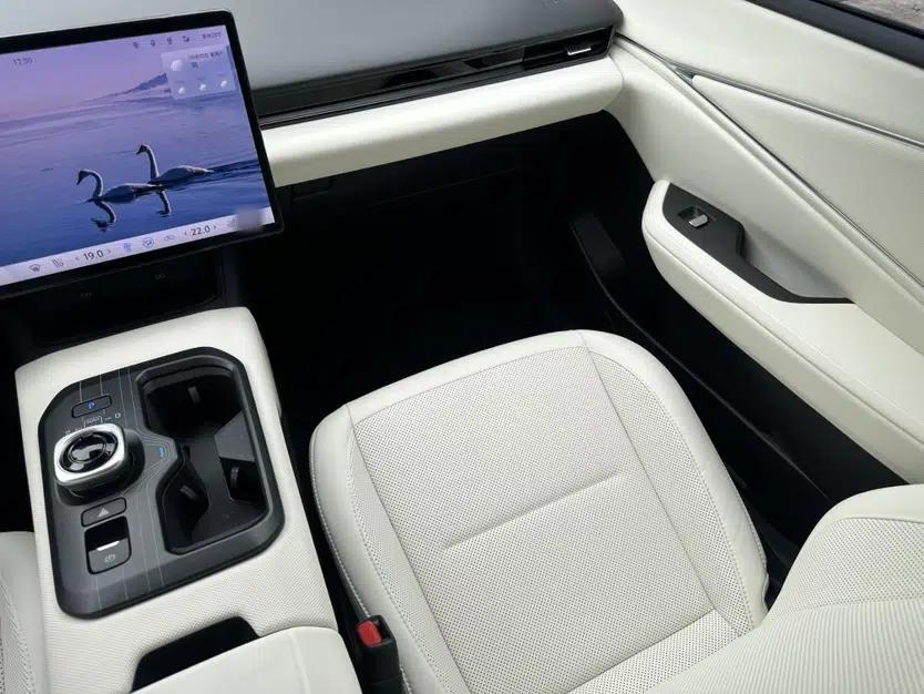 Toyota bZ5 2025 Model 550 PRO — миниатюра 35