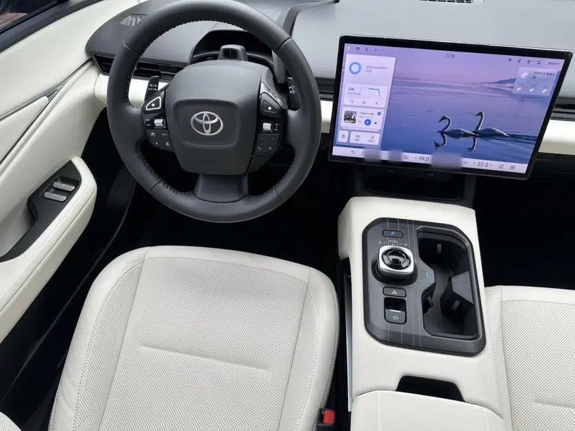 Toyota bZ5 2025 Model 550 PRO — миниатюра 37