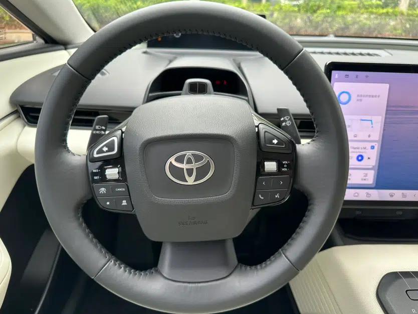 Toyota bZ5 2025 Model 550 PRO — миниатюра 39