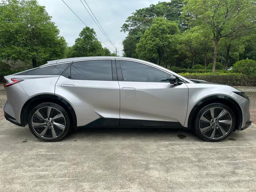 Toyota bZ5 2025 Model 550 PRO — миниатюра 8