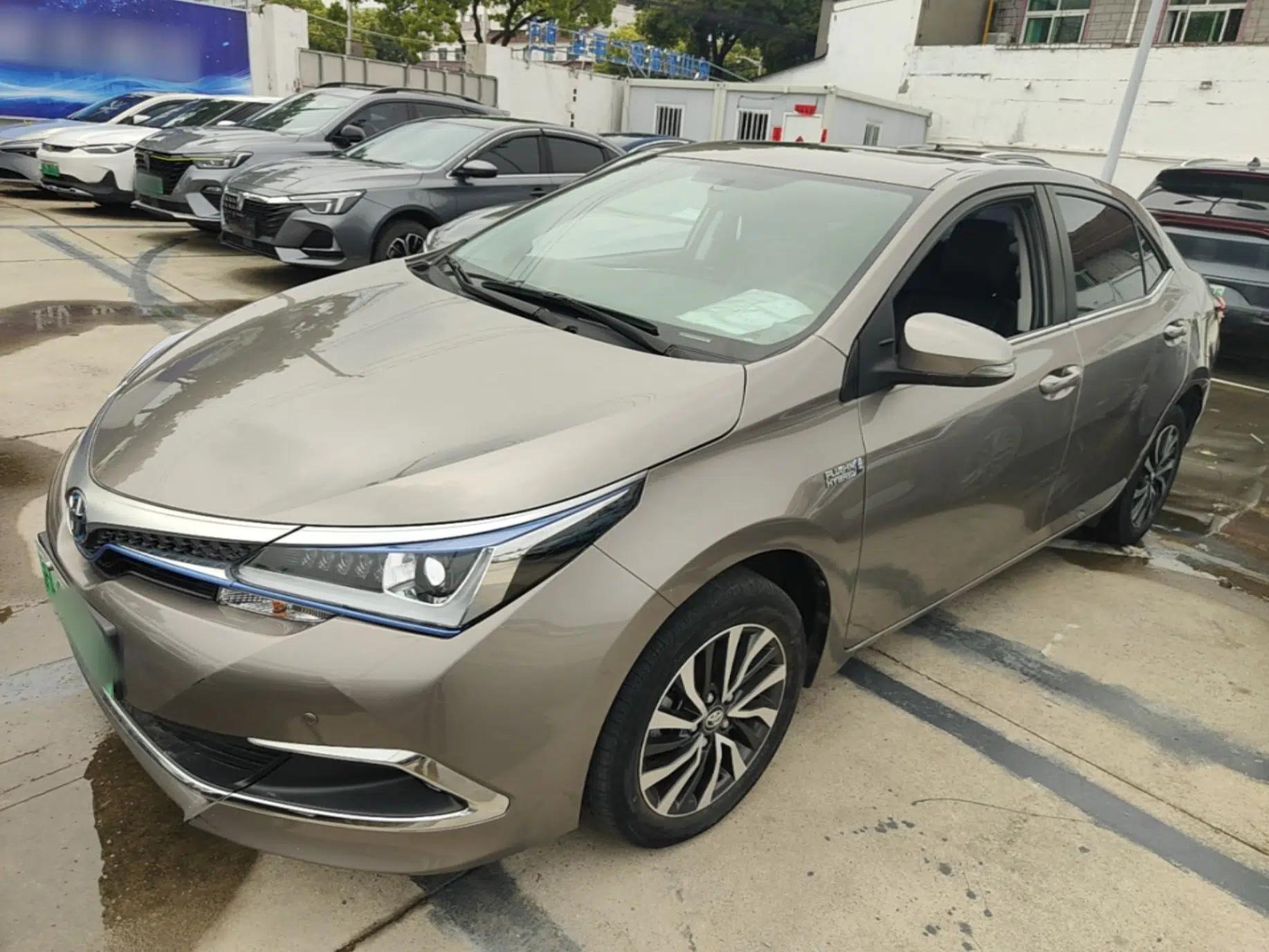 Toyota Corolla Hybrid E+ 2020 1.8L E-CVT Comfort Edition — миниатюра 1