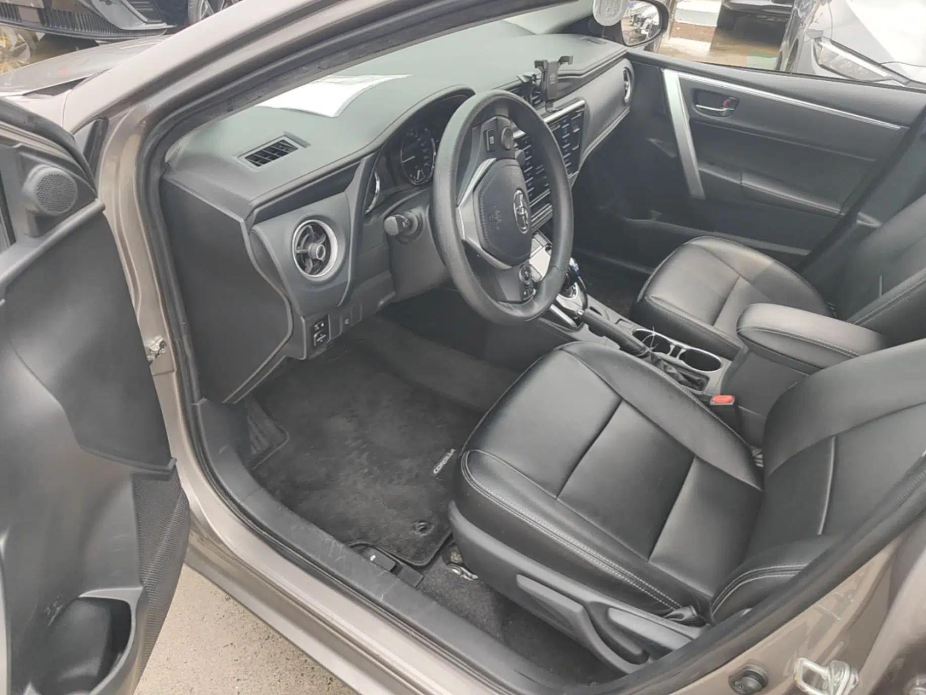 Toyota Corolla Hybrid E+ 2020 1.8L E-CVT Comfort Edition — миниатюра 19