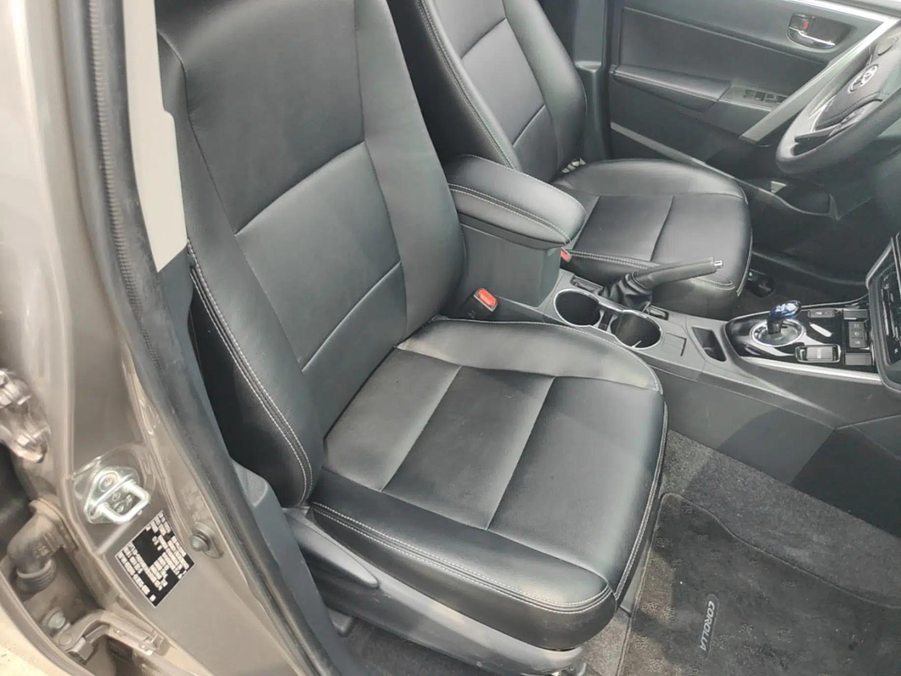 Toyota Corolla Hybrid E+ 2020 1.8L E-CVT Comfort Edition — миниатюра 23