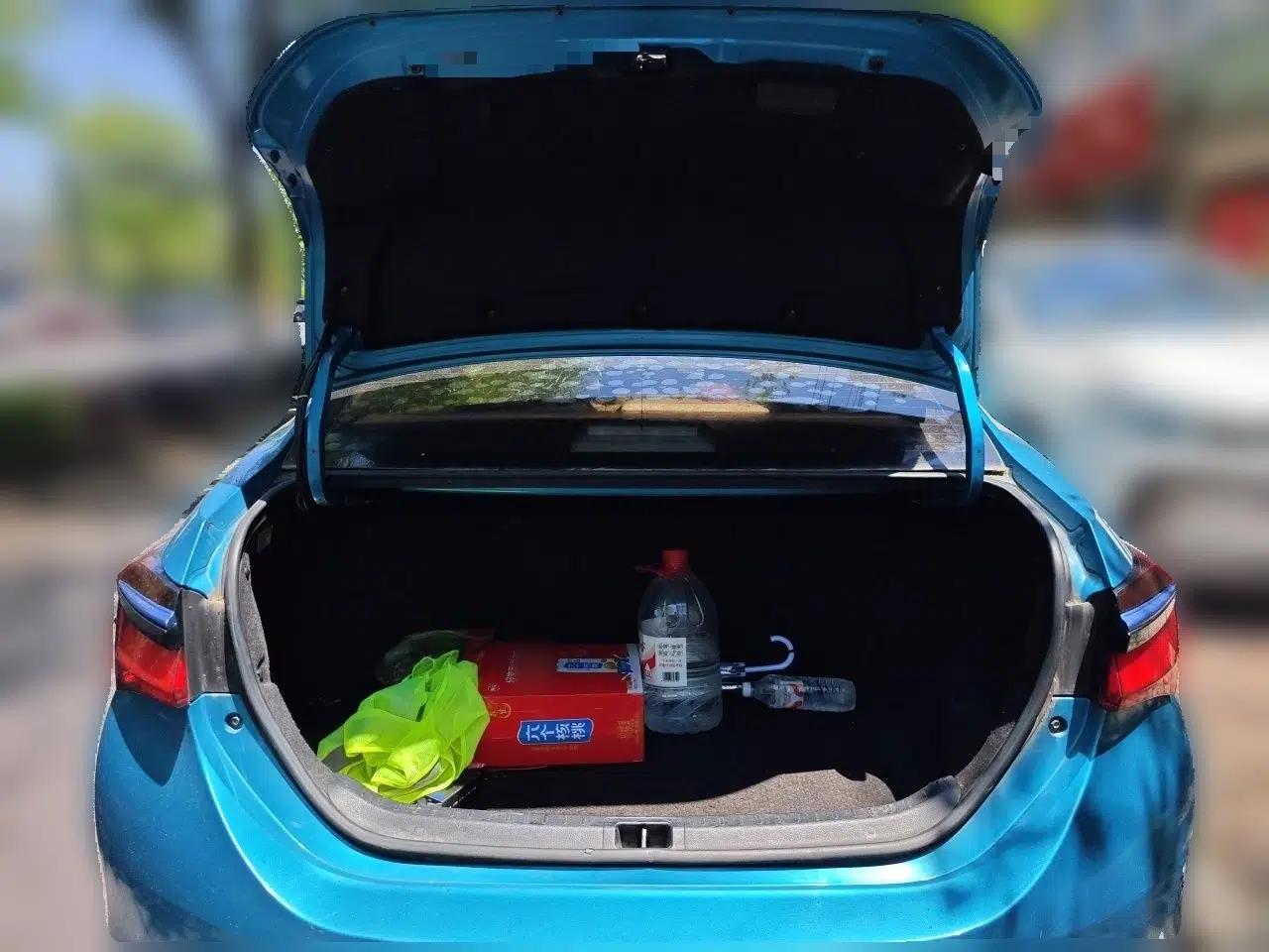 Toyota Corolla Hybrid E+ 2019 1.8L E-CVT Leading Edition — миниатюра 20