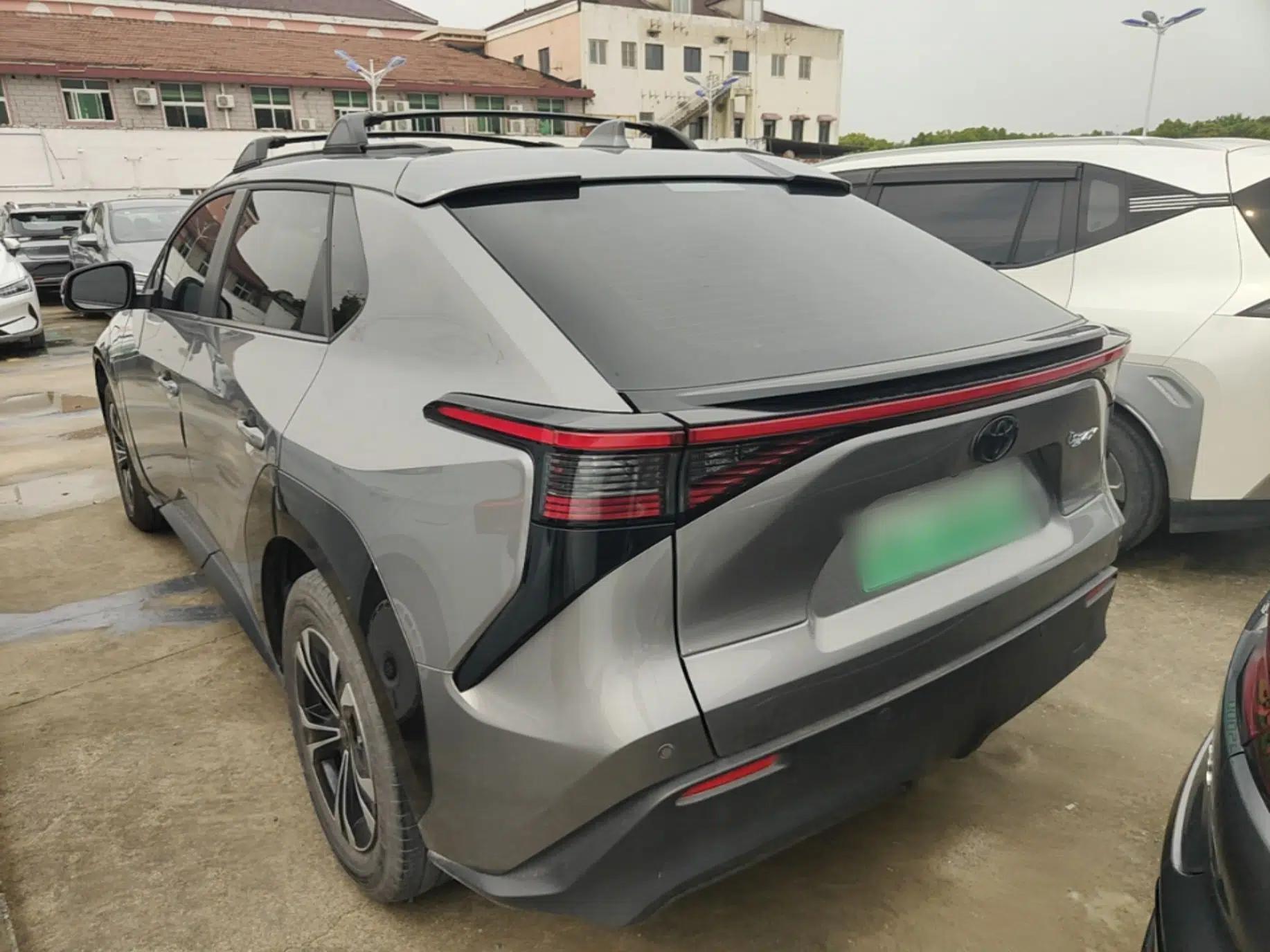 Toyota GAC bZ4X 2022 Long-Range Pro — миниатюра 4