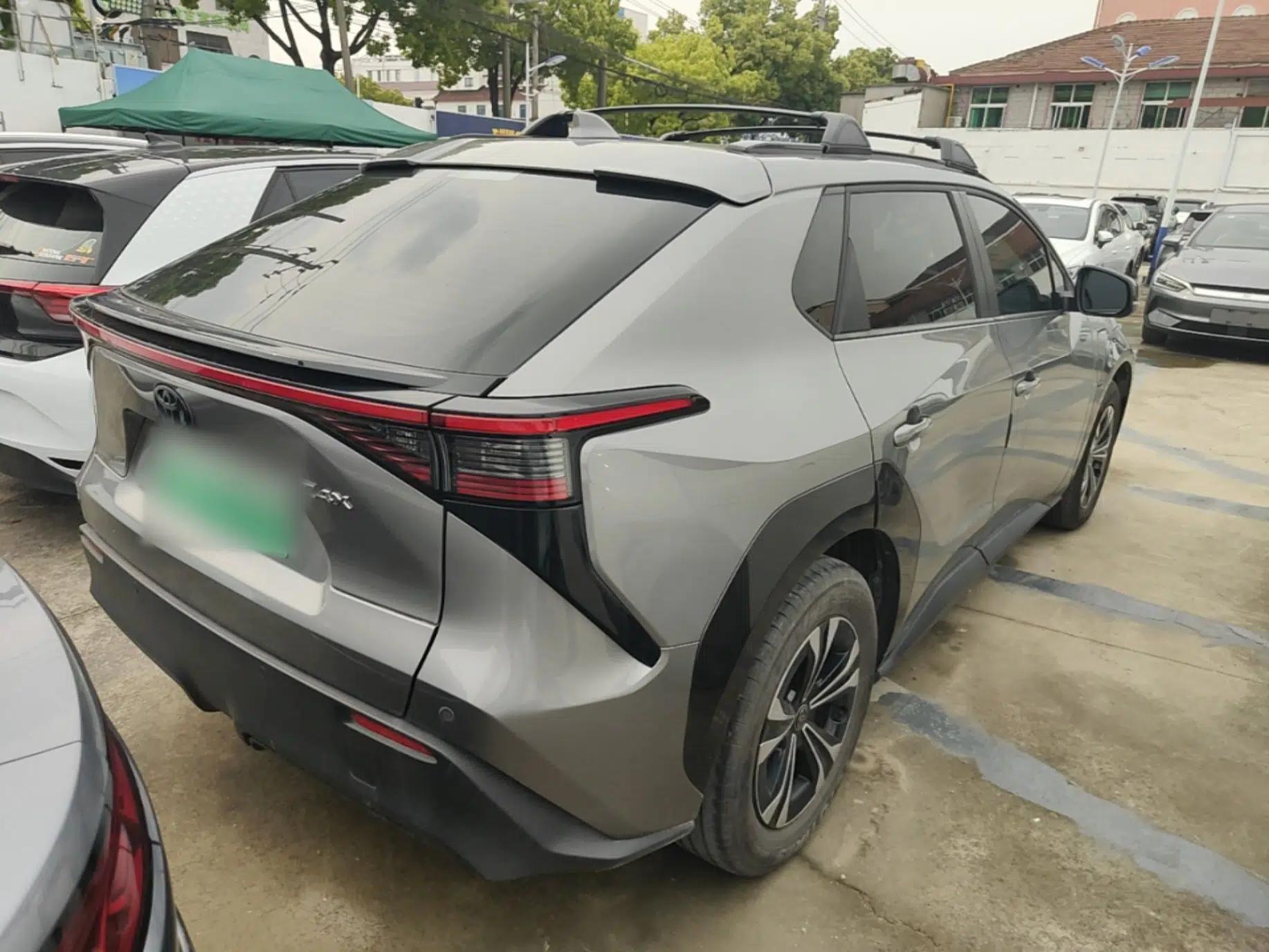 Toyota GAC bZ4X 2022 Long-Range Pro — миниатюра 6