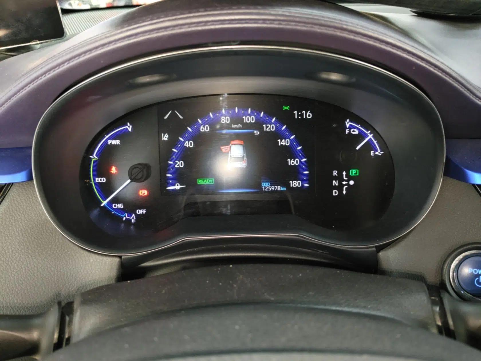 Toyota C-HR EV 2020 Luxury Sunroof Edition — миниатюра 15