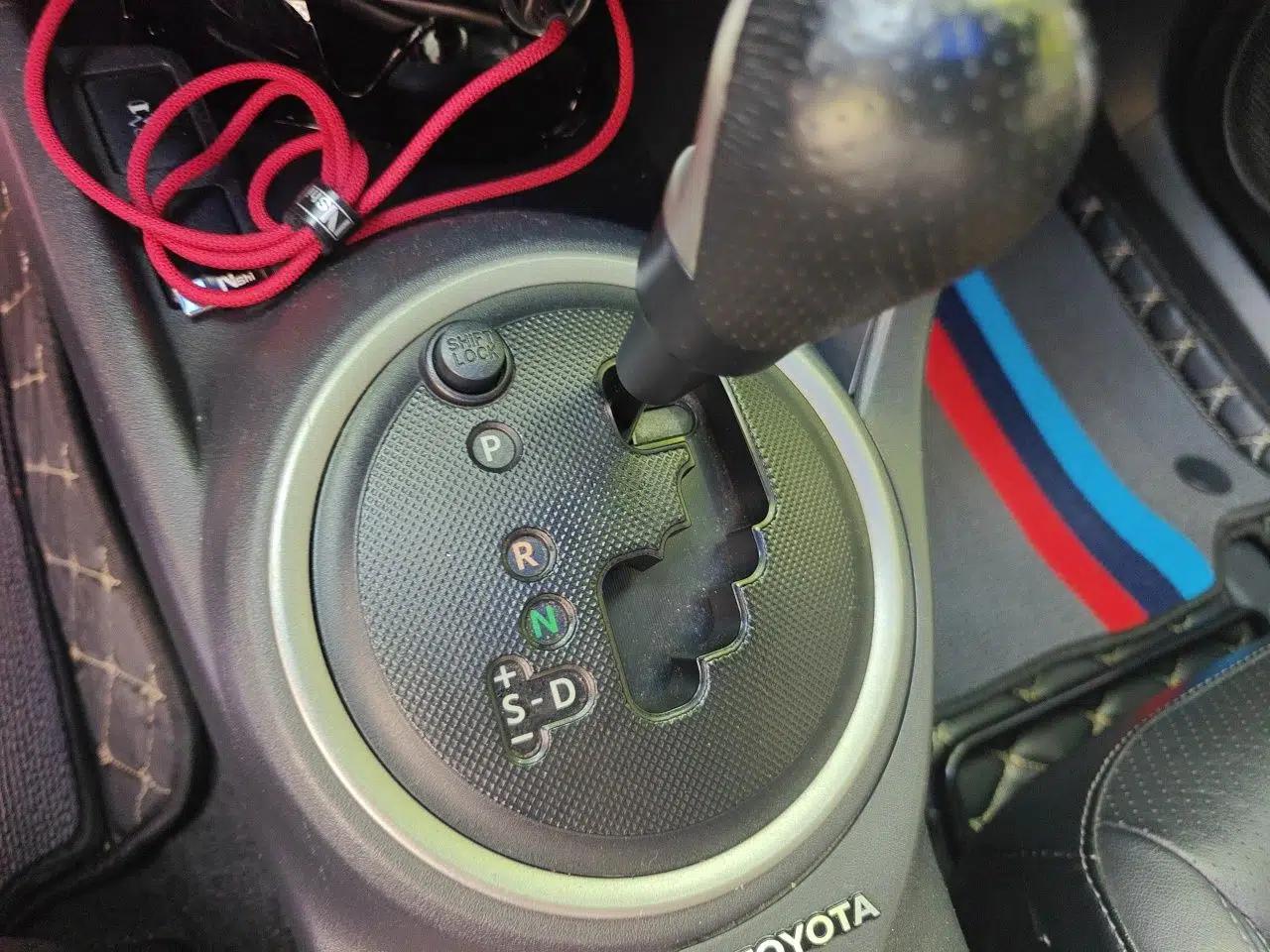 Toyota Zelas 2011 2.5L Luxury Edition — миниатюра 15