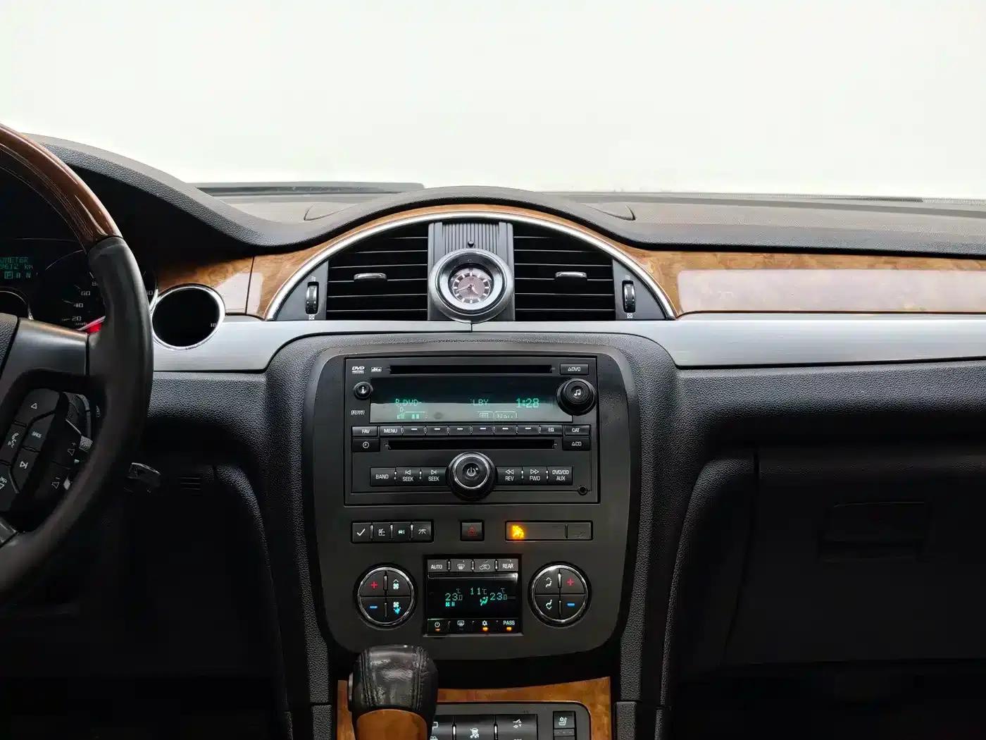 2013 Buick Enclave 3.6L AWD Flagship Edition — миниатюра 28