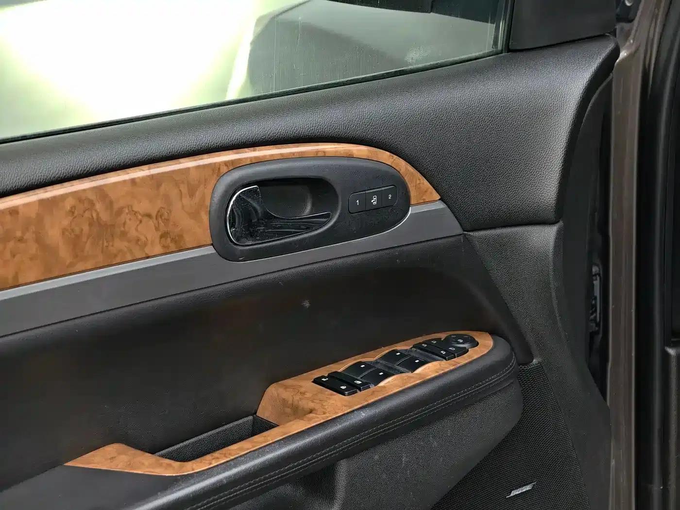 2013 Buick Enclave 3.6L AWD Flagship Edition — миниатюра 12