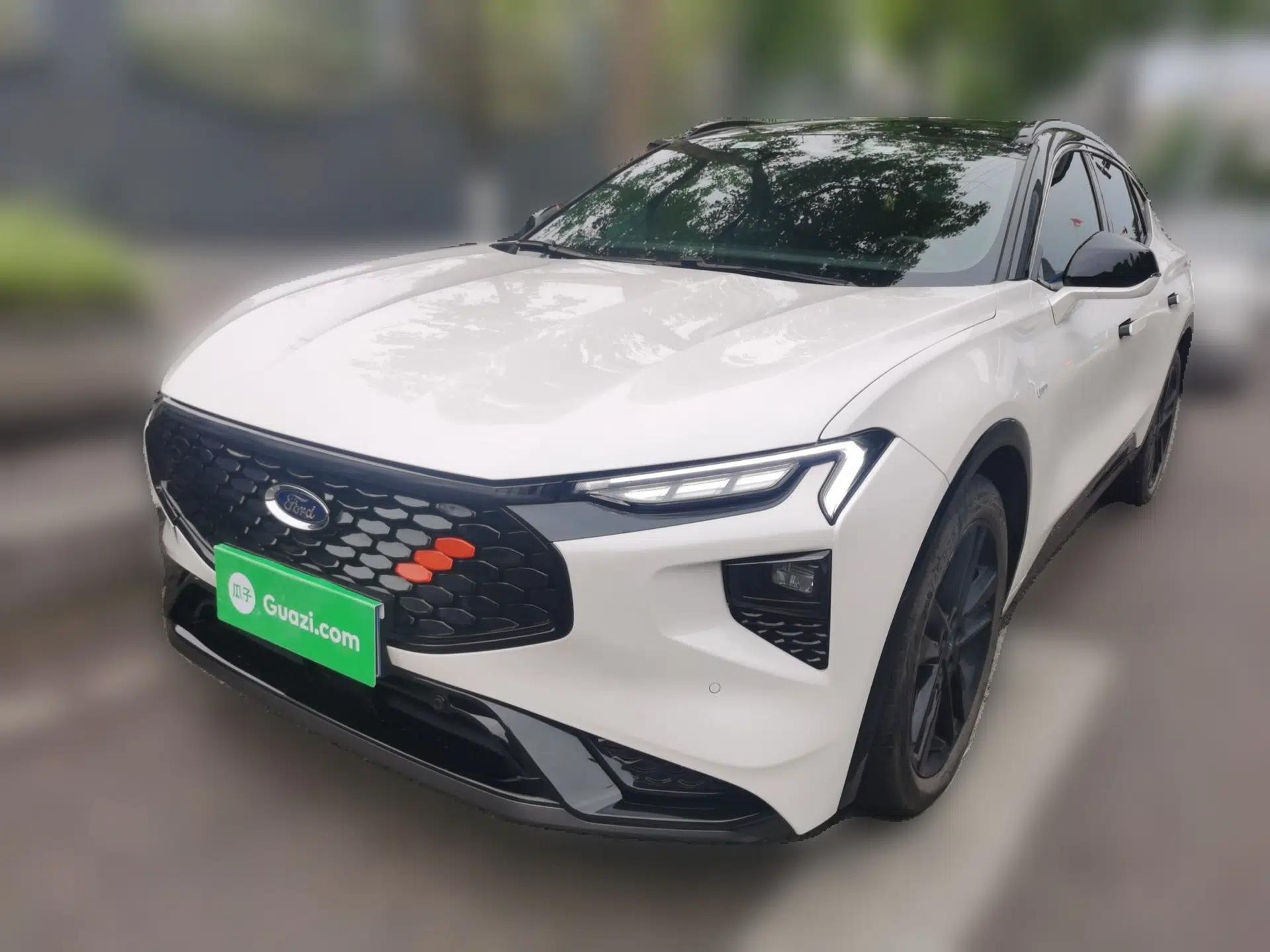 Ford EVOS 2022 EcoBoost 245 First Edition Limited Edition — миниатюра 1