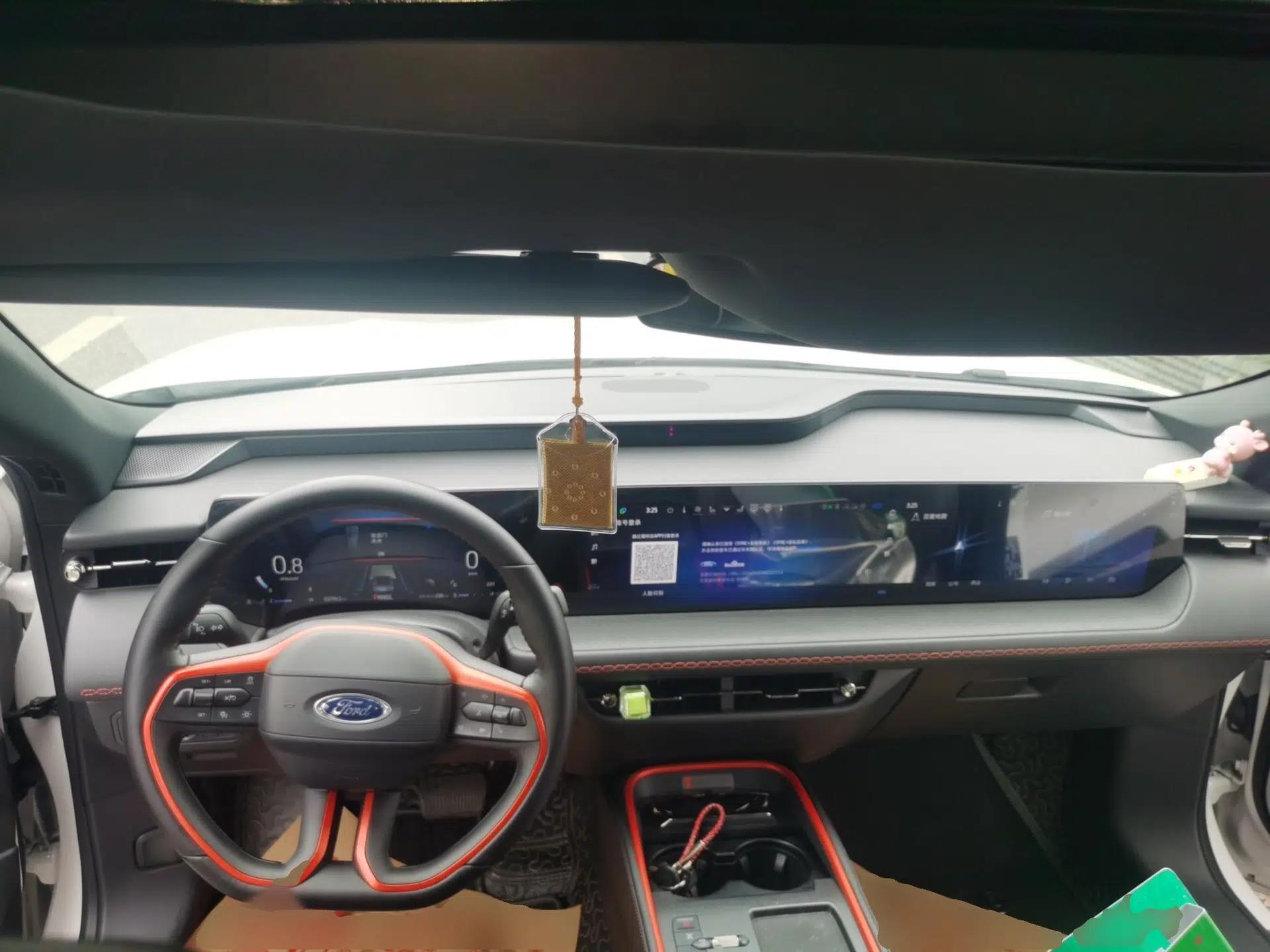 Ford EVOS 2022 EcoBoost 245 First Edition Limited Edition — миниатюра 10