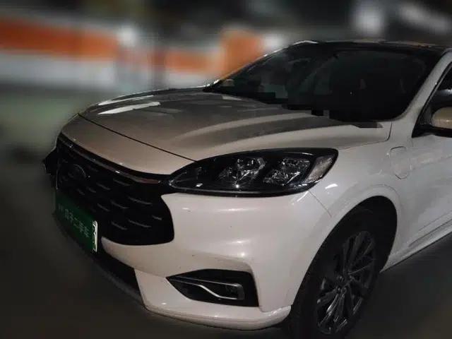 Ford Escape New Energy 2021 PHEV model