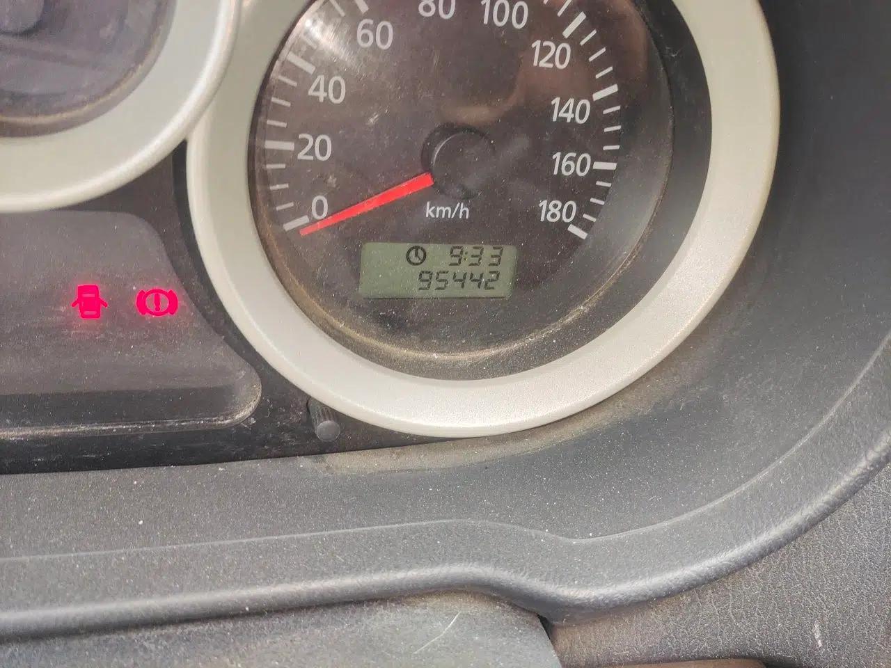 Foton MP-X E 2016 2.0L Express Version 4Gi-VVT — миниатюра 13