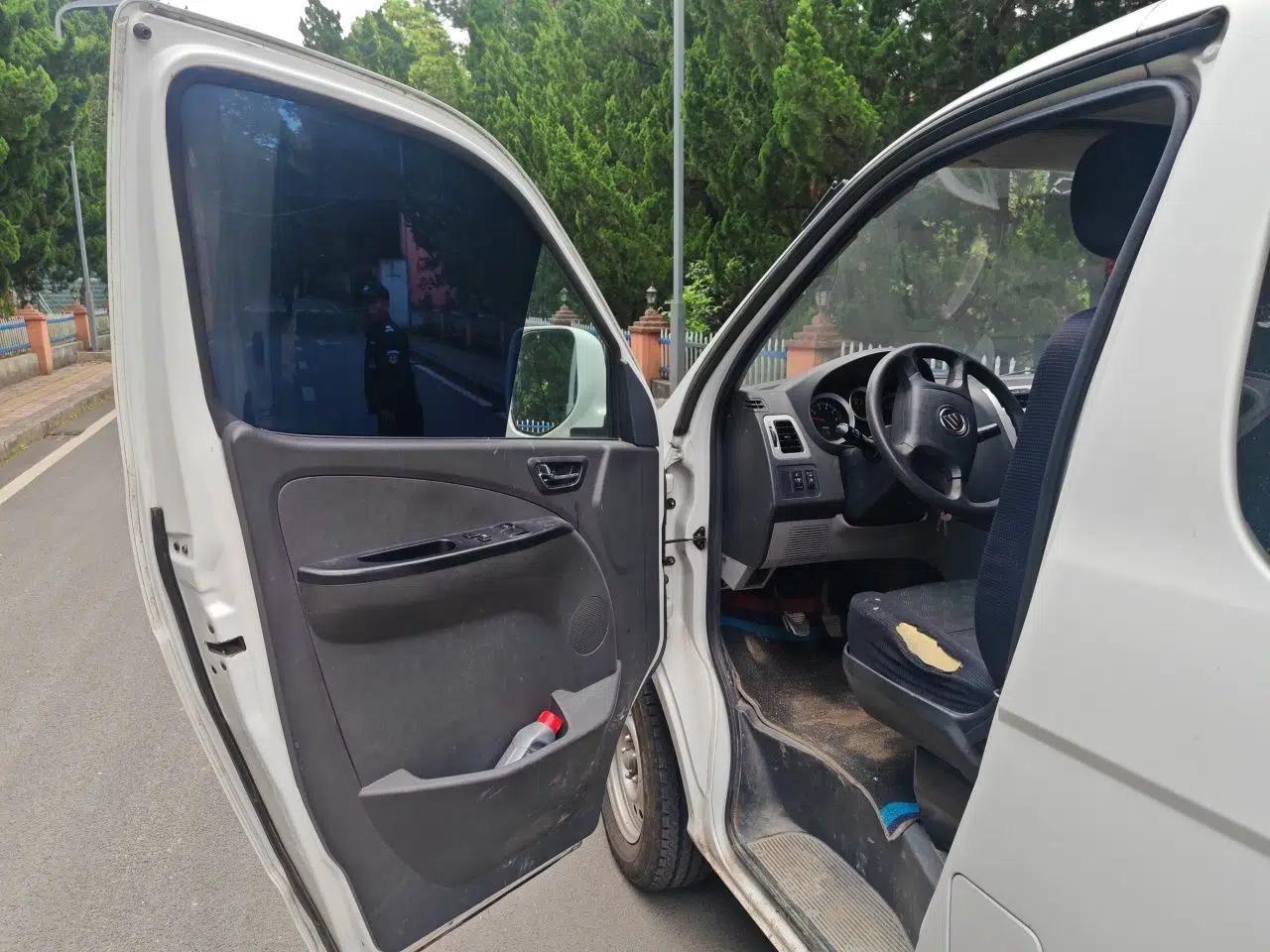 Foton MP-X E 2016 2.0L Express Edition 4G63 — миниатюра 17
