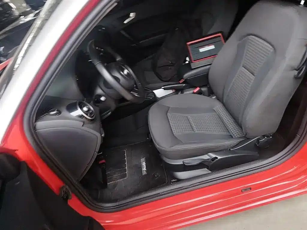 Audi A1 2014 30 TFSI Fashion Edition — миниатюра 15