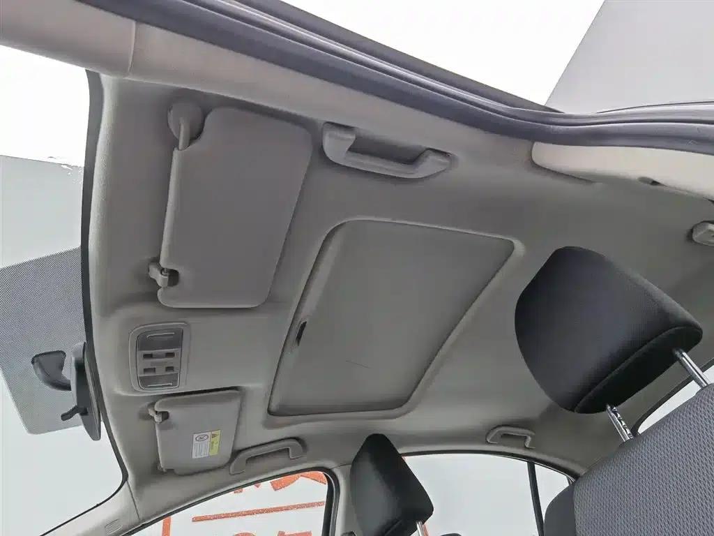 2017 Honda Crider 1.5L CVT Comfort Edition — миниатюра 14