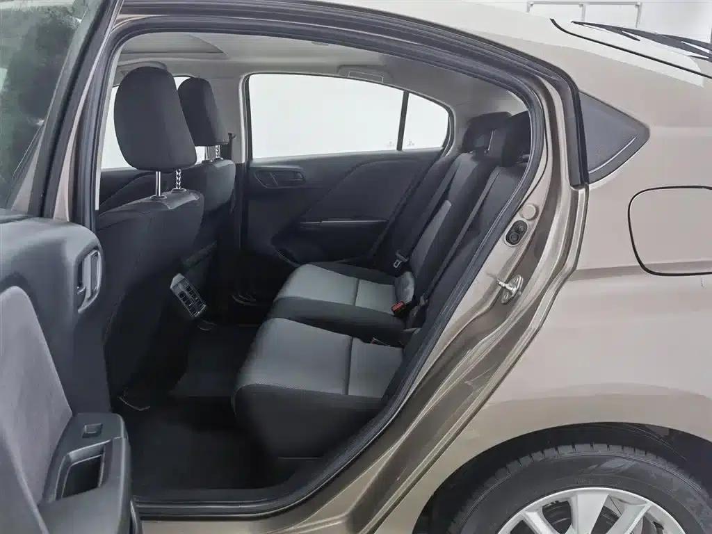 2017 Honda Crider 1.5L CVT Comfort Edition — миниатюра 15