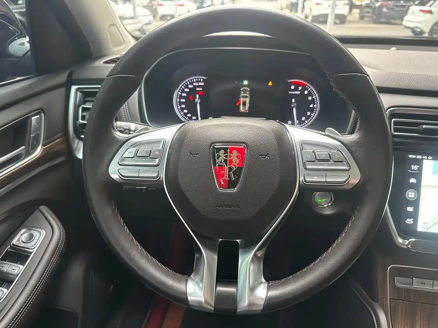 Roewe RX8 2019 30T Intelligent Internet Two-Wheel Drive Super Flagship Edition — миниатюра 15