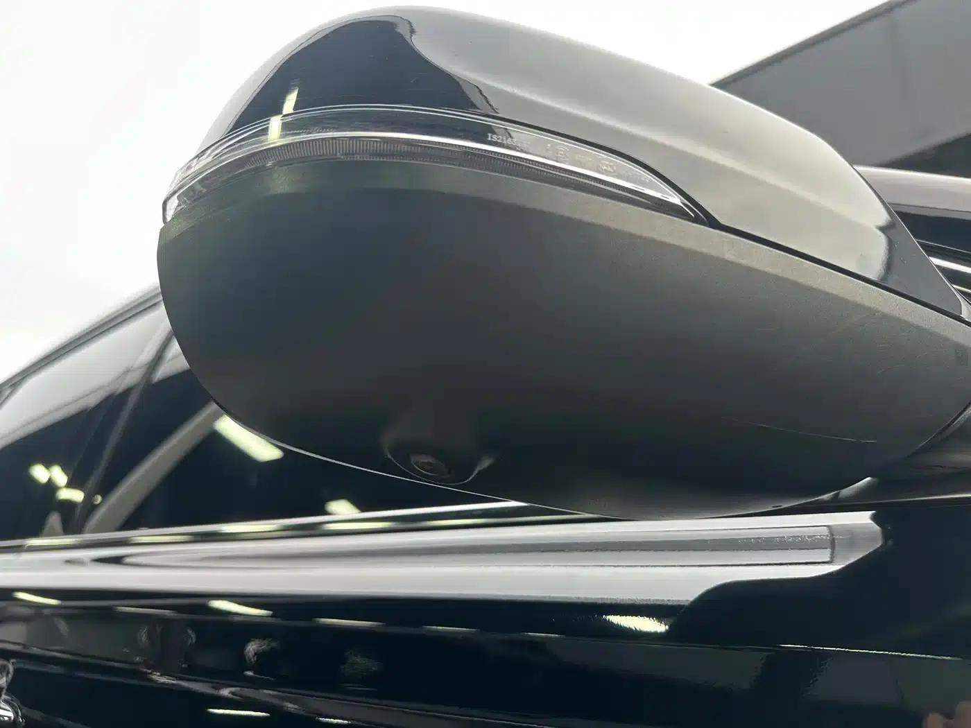 Roewe RX8 2019 30T Intelligent Internet Two-Wheel Drive Super Flagship Edition — миниатюра 20