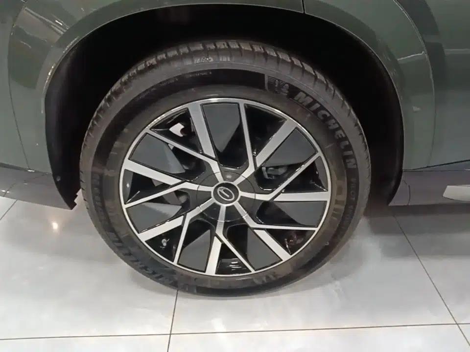 GAC Trumpchi Xiangwang S7 2025 180km Ultra All-Wheel Drive LiDAR Edition — миниатюра 5