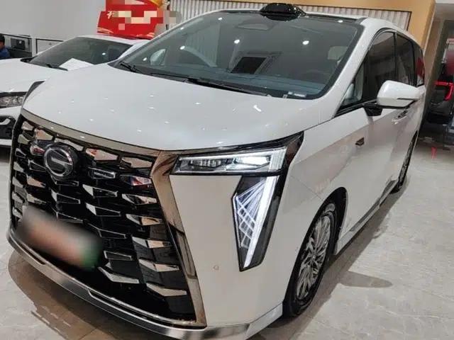 GAC Trumpchi Xiangwang M8 2025 Kunkun Series Ultra First-Class Cabin