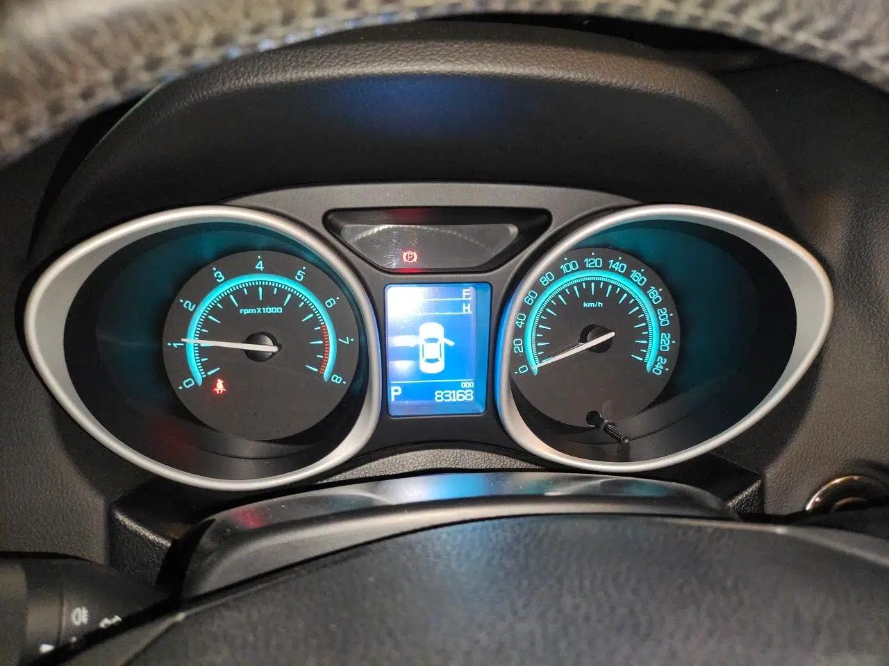 GAC Trumpchi GS5 Super 2015 1.8T Automatic Two-Wheel Drive Luxury Navigation Edition — миниатюра 12