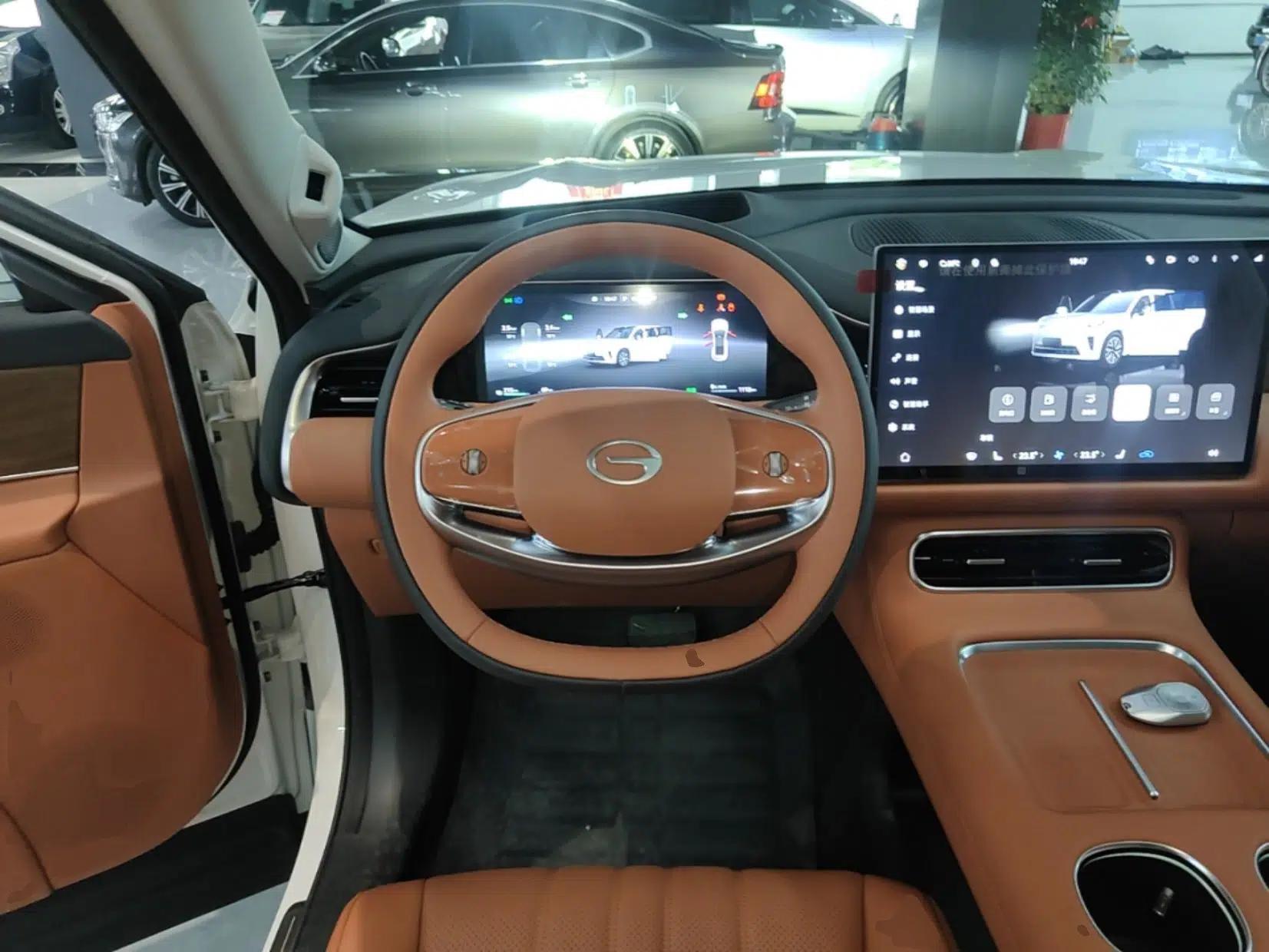 GAC Trumpchi S9 2025 Model Qiankun Ultra 6-Seater — миниатюра 12