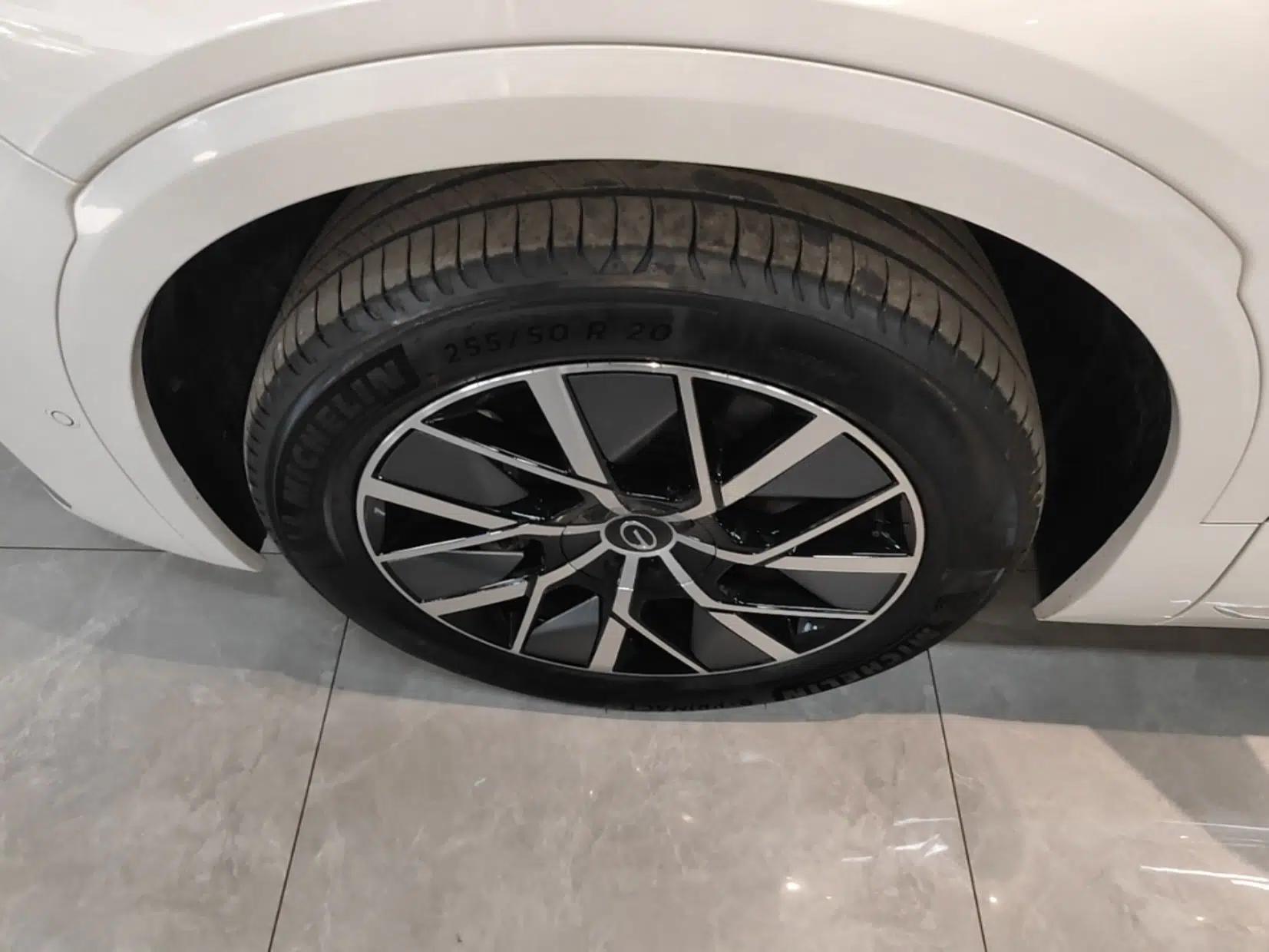 GAC Trumpchi S9 2025 Model Qiankun Ultra 6-Seater — миниатюра 4