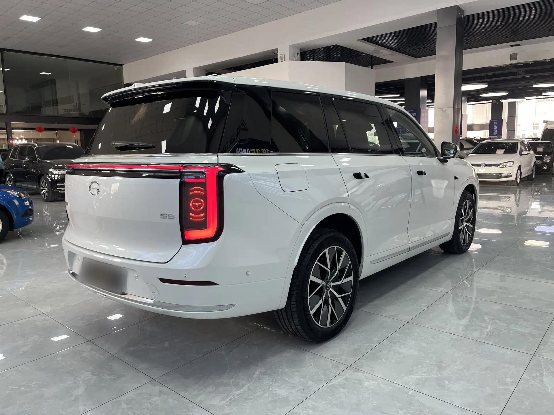 GAC Trumpchi S9 2025 Model Qiankun Ultra 6-Seater — миниатюра 10