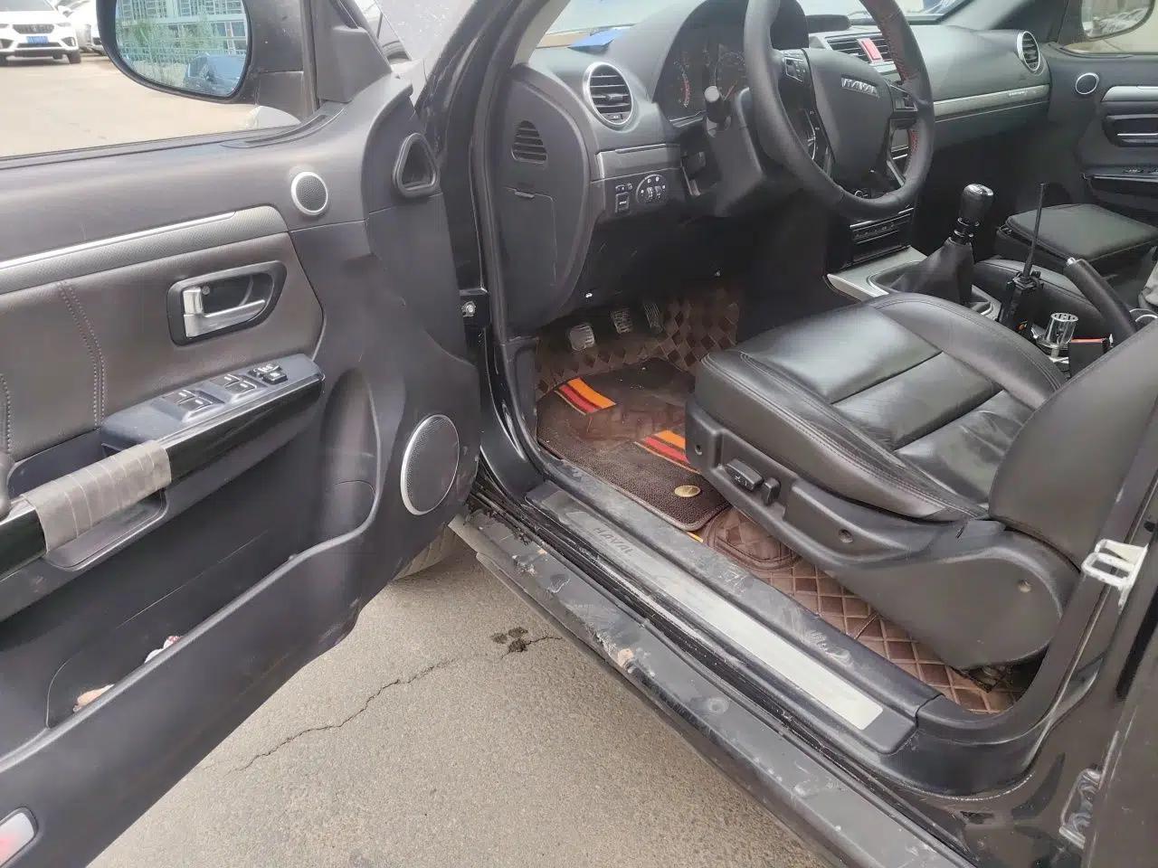 Haval H5 Classic 2016 Classic Edition 2.0T Manual 4x4 Prestige Model — миниатюра 17