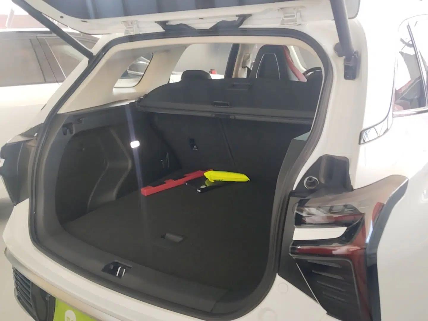 Hongqi HS3 2023 1.5T Two-Wheel Drive Shanwei Edition — миниатюра 22