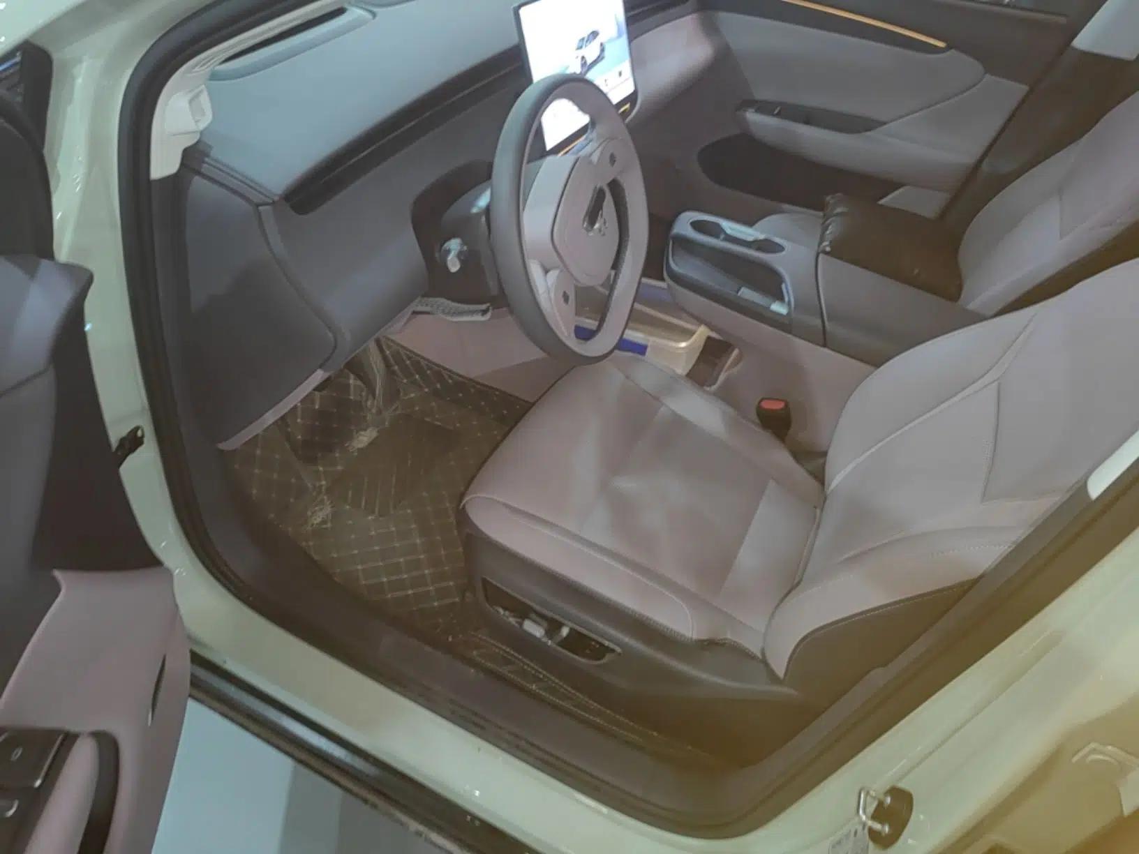 Hongqi Tiangong 06 2025 520 Smart Selection Edition — миниатюра 19