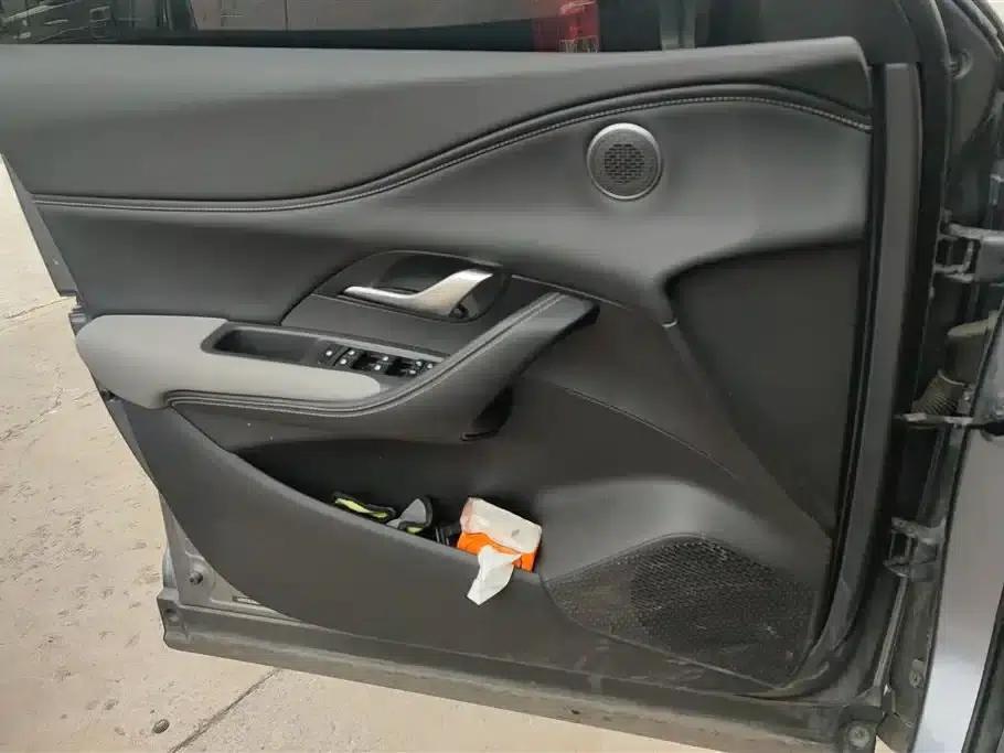 Hiace 05 DM-i 2025 DM-i 75KM Luxury Edition — миниатюра 7