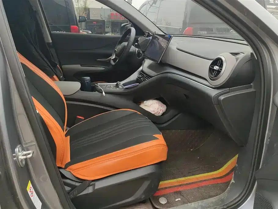 Hiace 05 DM-i 2025 DM-i 75KM Luxury Edition — миниатюра 8