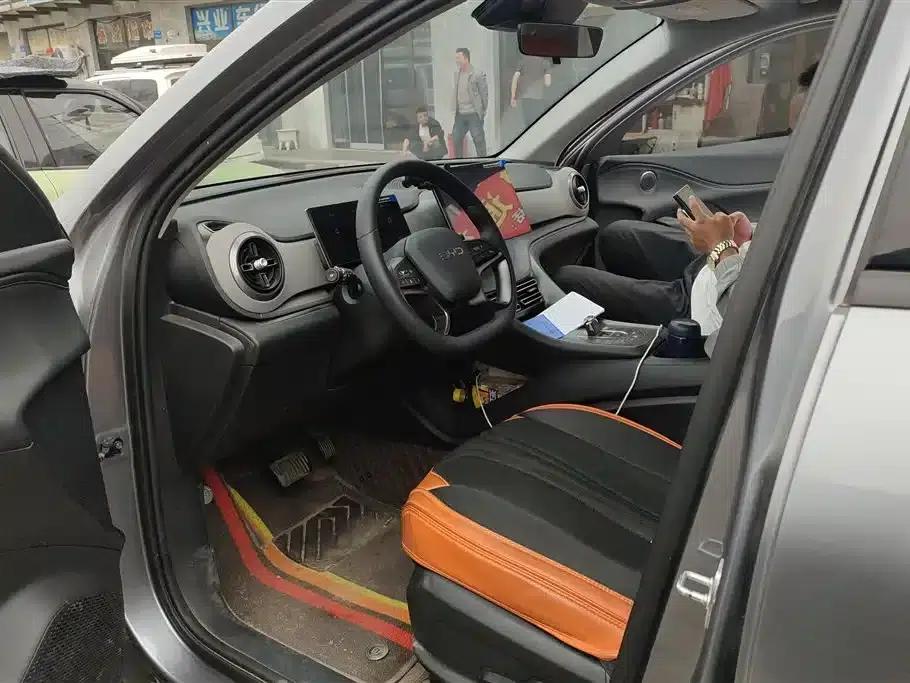 Hiace 05 DM-i 2025 DM-i 75KM Luxury Edition — миниатюра 9
