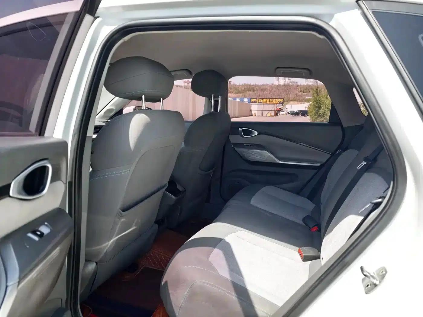 Baojun RC-5 2020 1.5L CVT Smart Elite Edition — миниатюра 9