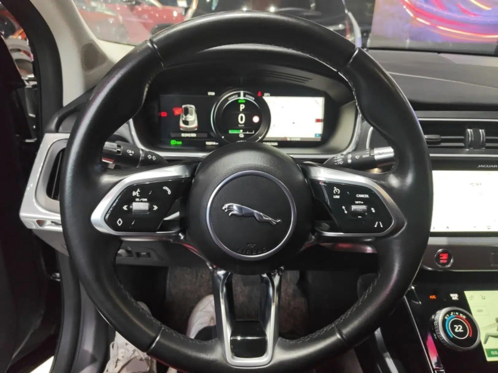 Jaguar I-PACE 2018 EV400 SE — миниатюра 14