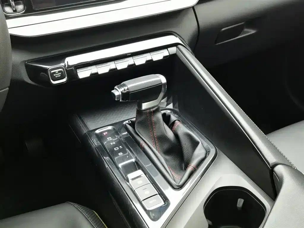 Baojun Valli 2021 1.5T Yili Ranch CVT Luxury Edition — миниатюра 13