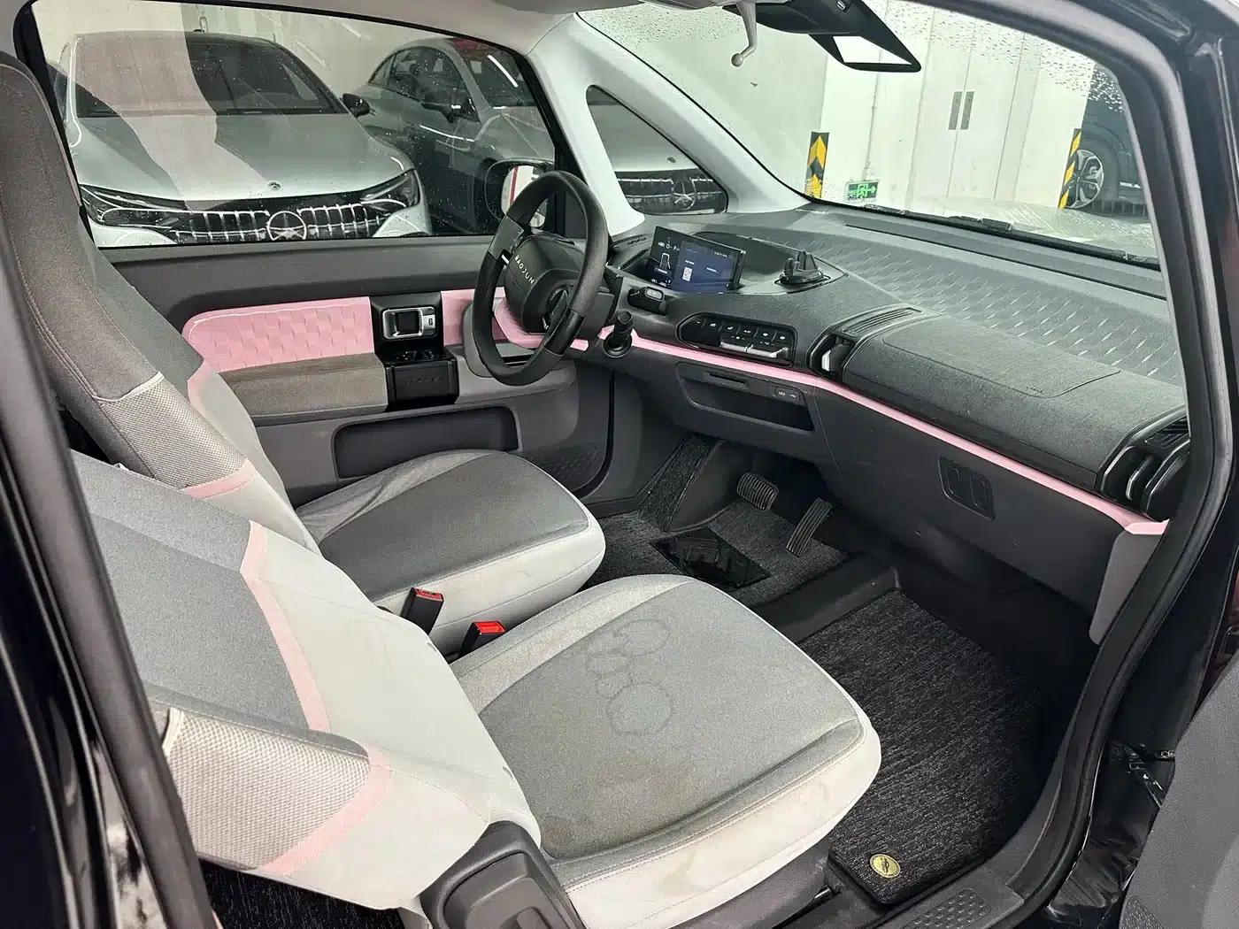 Baojun E300 2020 Plus Interstellar Smart Edition — миниатюра 11