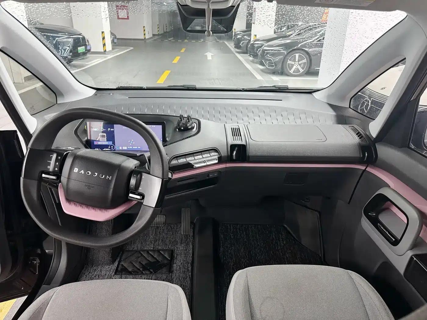 Baojun E300 2020 Plus Interstellar Smart Edition — миниатюра 13